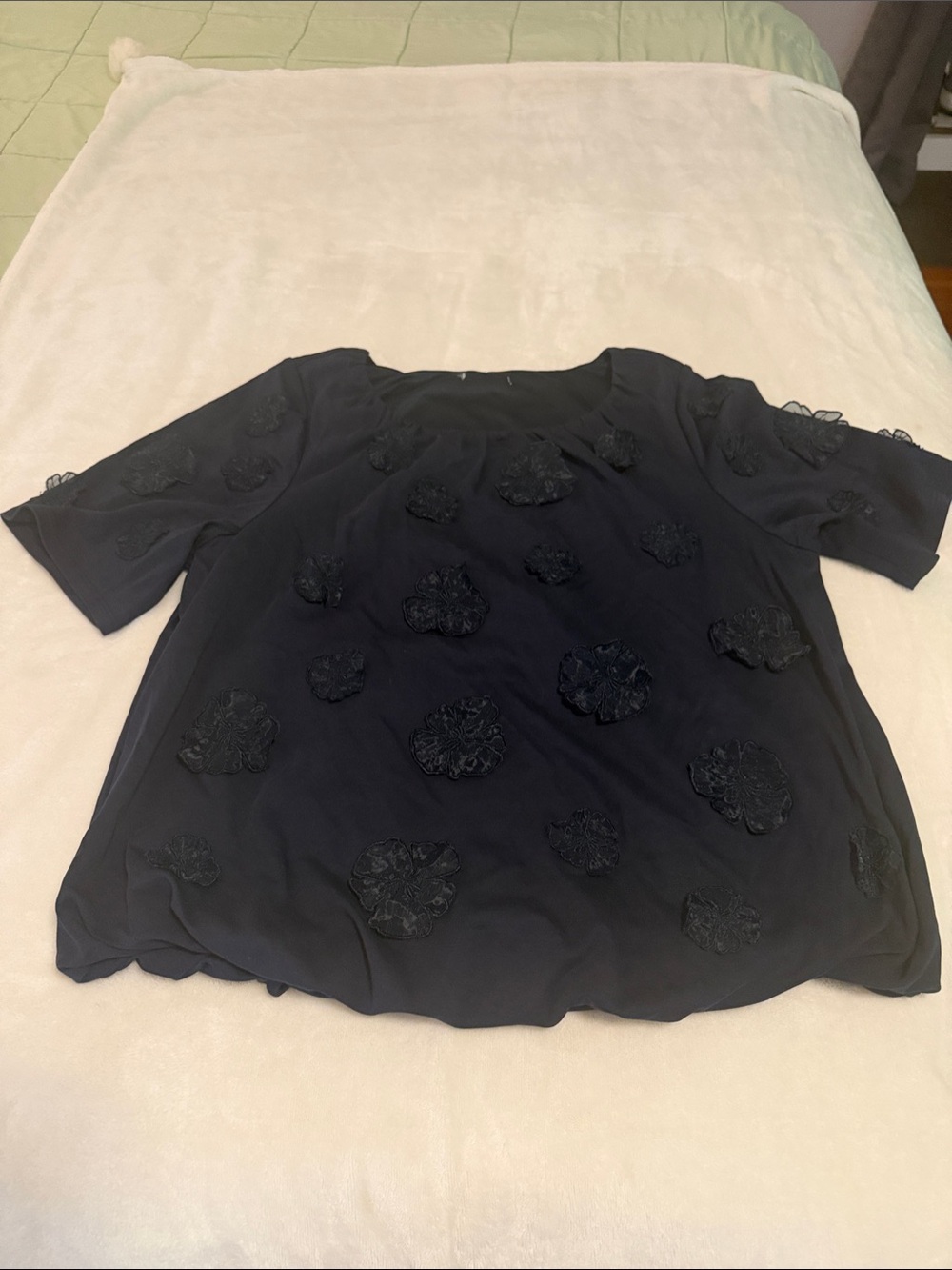 Chico's Navy Short-Sleeve Embroidered Floral Top